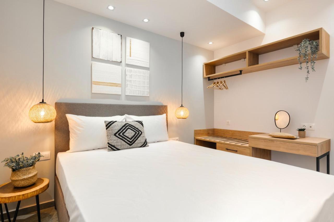 Coel Luxury Suites By Rentalspro Services - Potidea Halkidiki Nea Poteidaia Exterior photo